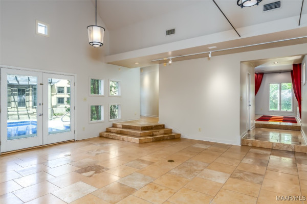 6261 Oliver Drive