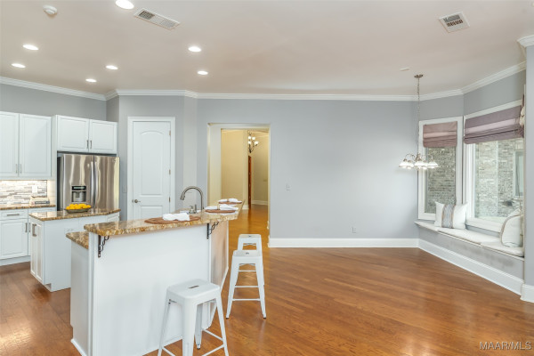 9533 FENDALL HALL Circle