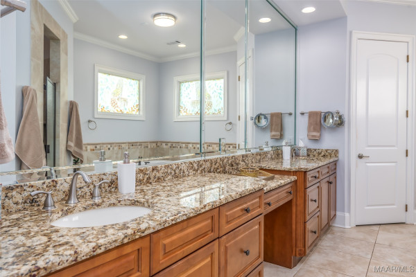 9533 FENDALL HALL Circle