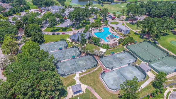 9533 FENDALL HALL Circle