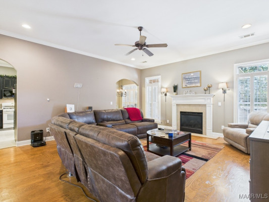 8500 Vintage Way