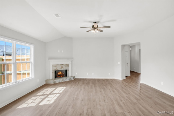 209 Lismore Place