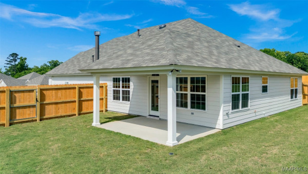 209 Lismore Place