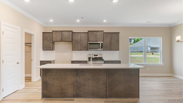 6511 Firefly Lane