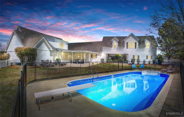 100 FOXCHASE Drive