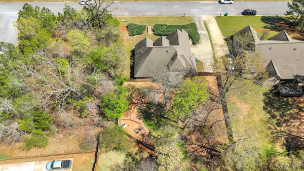 102 KIMRICK Circle