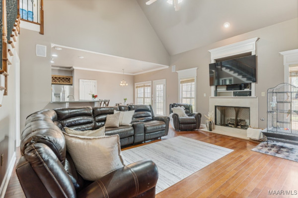 102 KIMRICK Circle