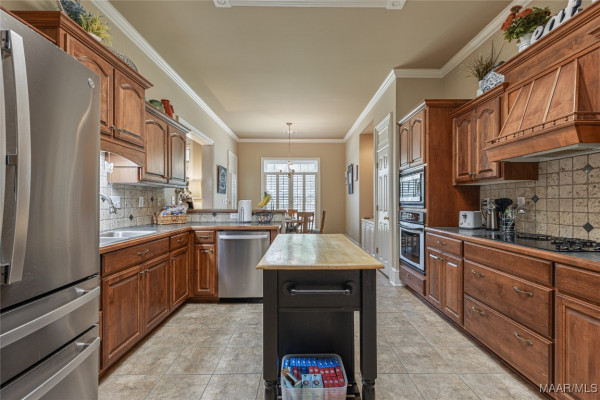 9412 Craftsman Place
