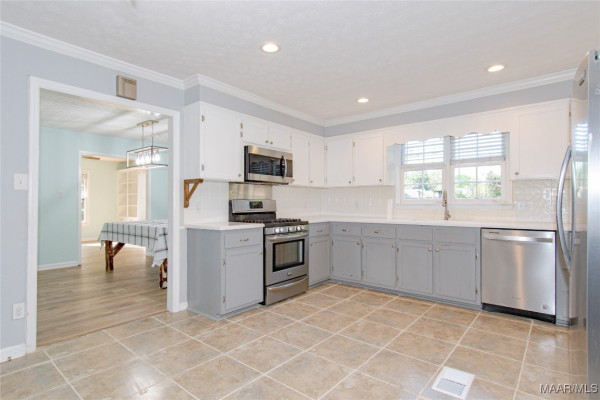 37 Creek Court