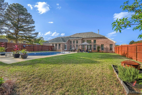 95 CEDAR RIDGE Drive