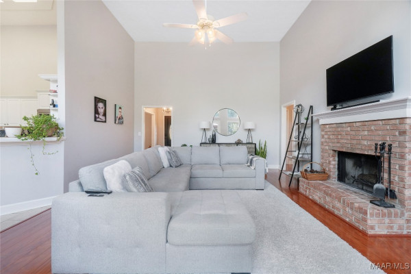 95 CEDAR RIDGE Drive