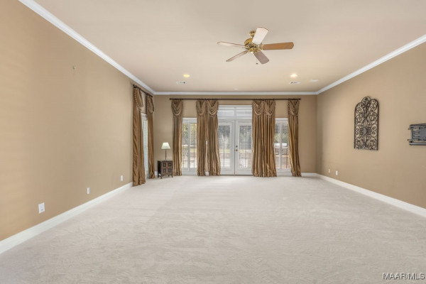 7266 Wynlakes Boulevard