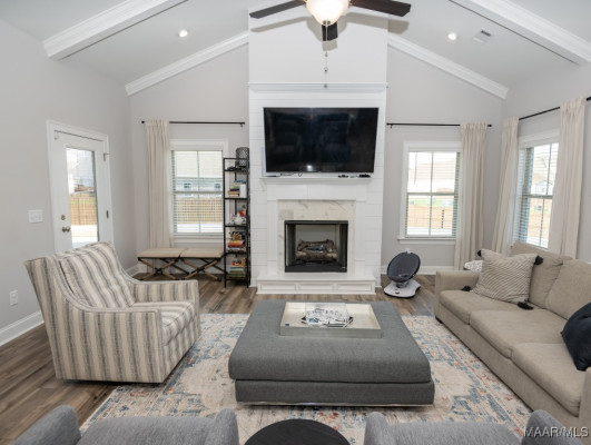 516 Pointer Place