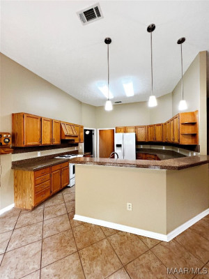 1565 Emerald Mountain Parkway
