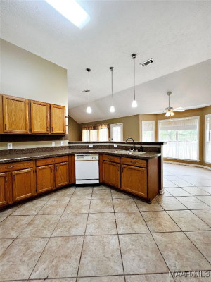 1565 Emerald Mountain Parkway