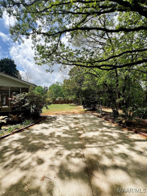 1565 Emerald Mountain Parkway