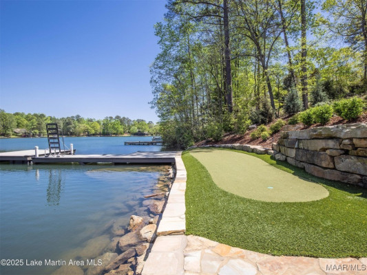 522 Ridgeway Drive