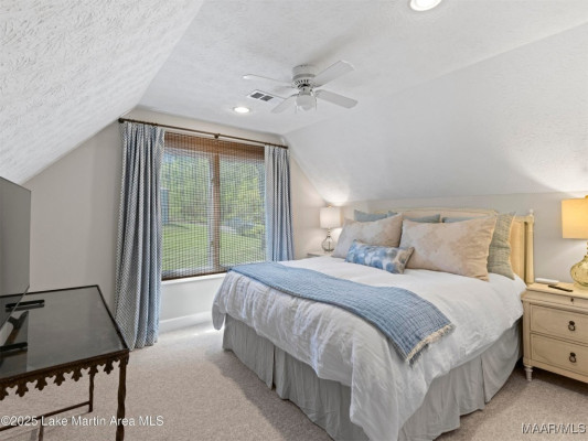522 Ridgeway Drive