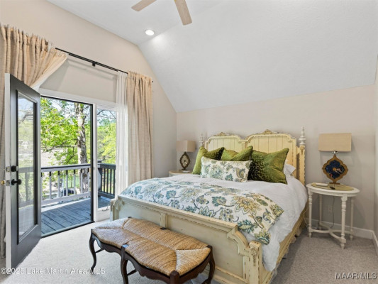 522 Ridgeway Drive