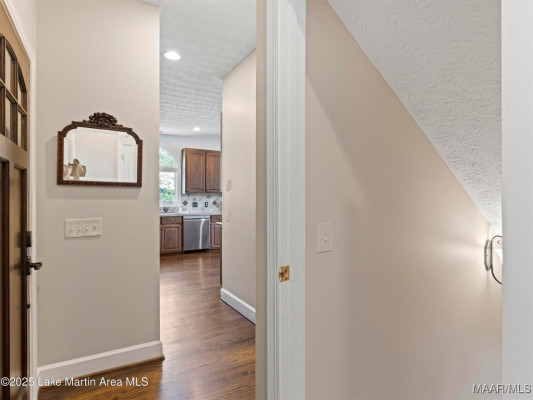 522 Ridgeway Drive