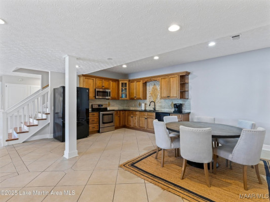 522 Ridgeway Drive