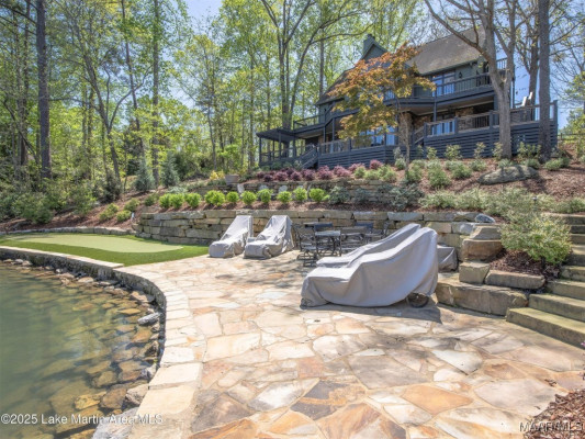 522 Ridgeway Drive