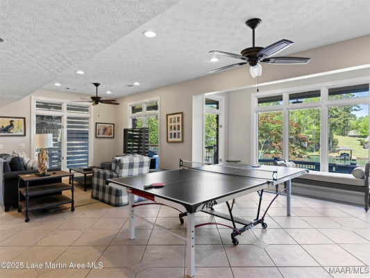 522 Ridgeway Drive