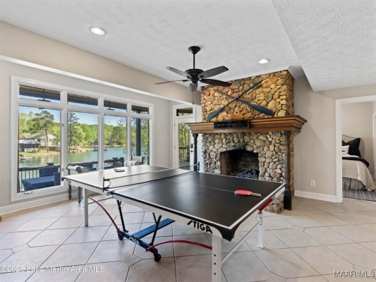 522 Ridgeway Drive