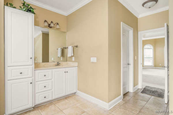 1590 Emerald Mountain Parkway