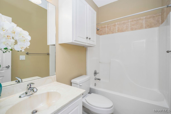 1590 Emerald Mountain Parkway