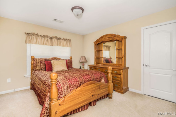 1590 Emerald Mountain Parkway