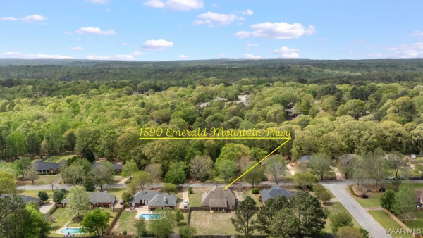 1590 Emerald Mountain Parkway