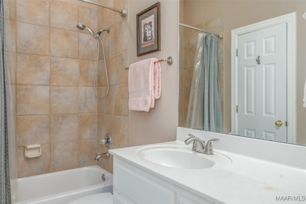8681 Huntingdon Ridge Lane