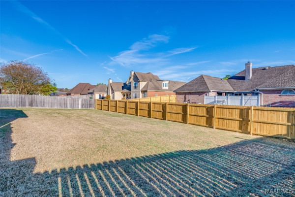 8681 Huntingdon Ridge Lane