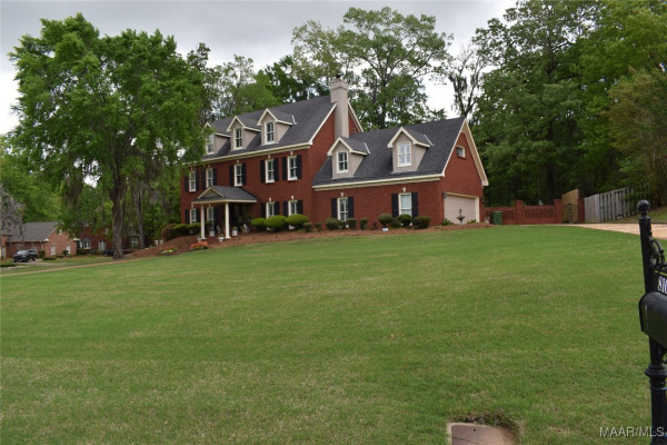 8109 MOSSY OAK Drive