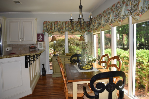 8109 MOSSY OAK Drive
