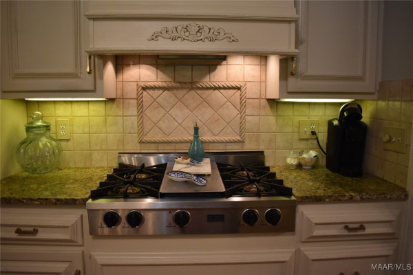 8109 MOSSY OAK Drive