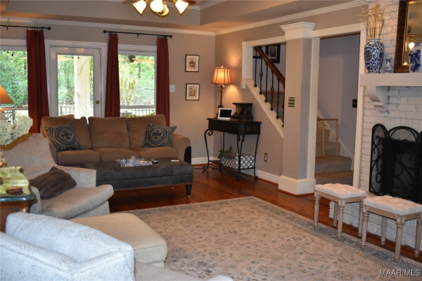 8109 MOSSY OAK Drive