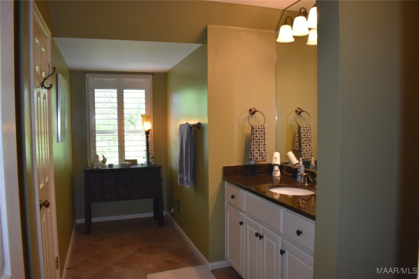 8109 MOSSY OAK Drive