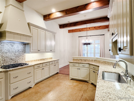 3420 OAK GROVE Circle