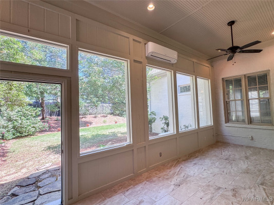 3420 OAK GROVE Circle