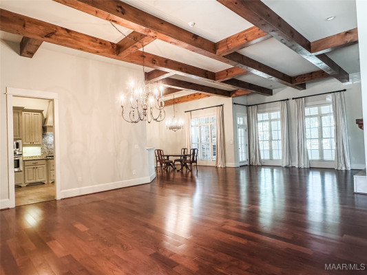 3420 OAK GROVE Circle