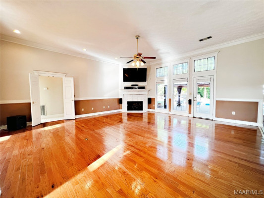 185 Magnolia Place Drive