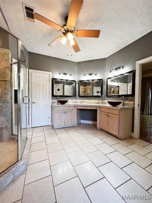 185 Magnolia Place Drive