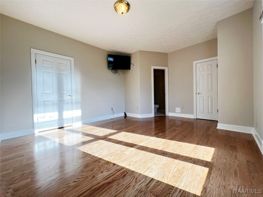 185 Magnolia Place Drive