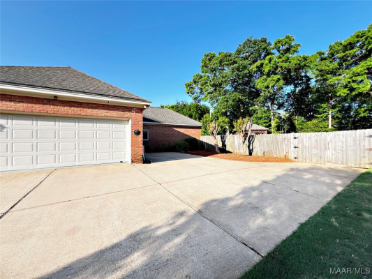 185 Magnolia Place Drive