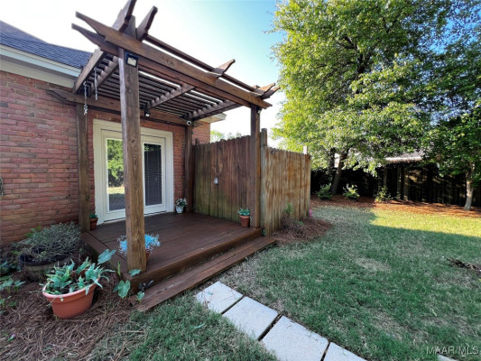 185 Magnolia Place Drive