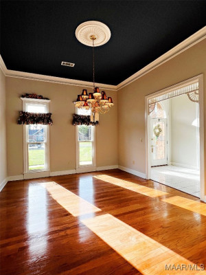 185 Magnolia Place Drive