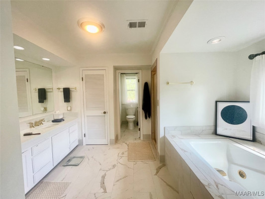 3066 Jamestown Drive