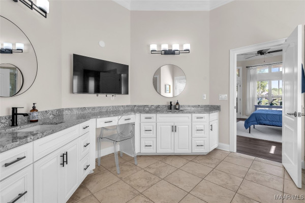 5549 CHARDIN Drive